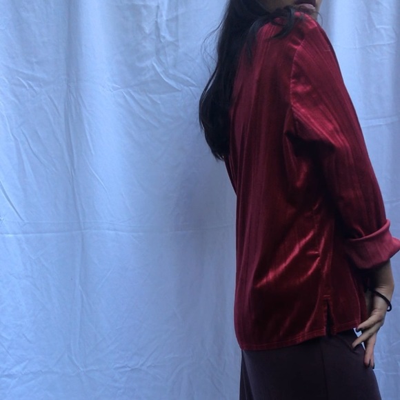 Vintage cranberry red velvet shirt jacket - Picture 2 of 4